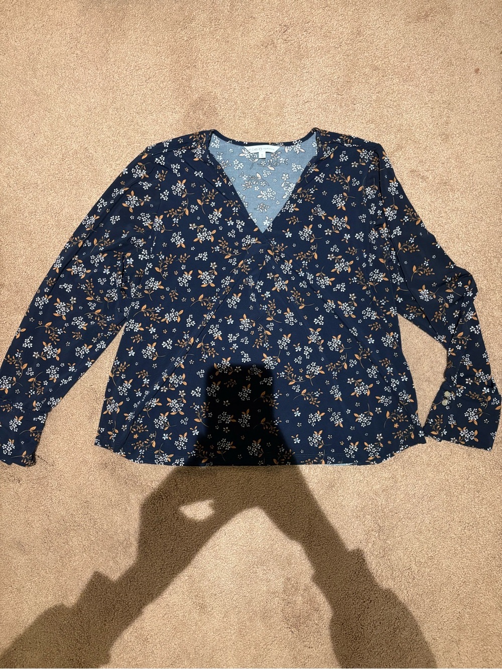 Cleo petites Navy Floral V-Neck Long Sleeve Top size xl